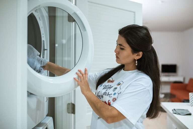 Easy Tips for Caring for Your Clothes to Make Them Last Longer